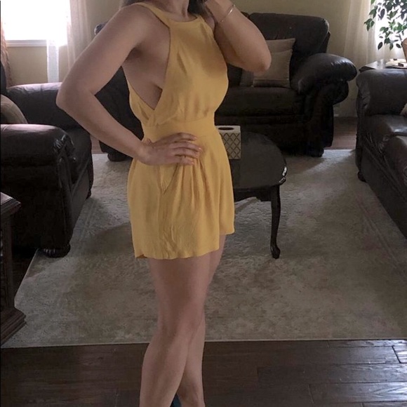 Beautiful Yellow Romper - Picture 1 of 6
